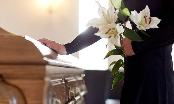 Le rôle des femmes dans les métiers reliés aux funérailles